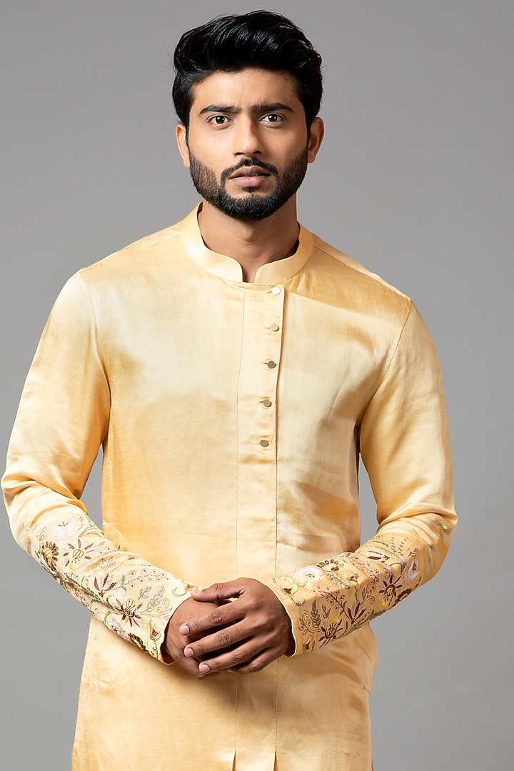 Dull Mustard Embroidered Paneled Kurta Set by PAARSH at Pernia's Pop Up Shop