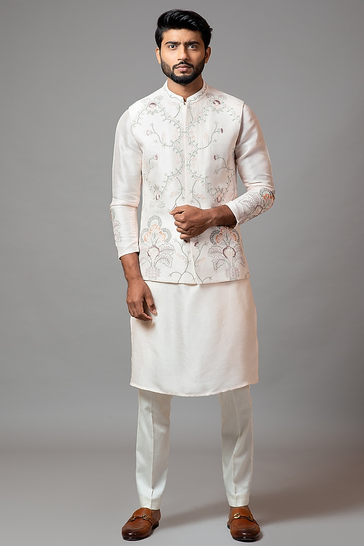 Baby Pink Embroidered Nehru Jacket by PAARSH at Pernia's Pop Up Shop