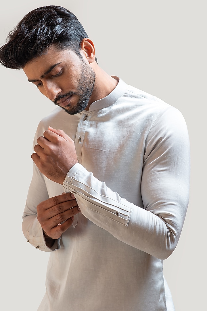 Grey Linen Satin Short Kurta Set by PAARSH at Pernia's Pop Up Shop