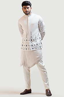 Creamy Grey Phulkari Nehru Jacket Design by PAARSH at Pernia's Pop Up ...