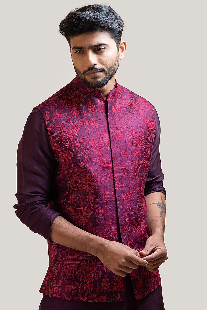 Purple Embroidered Nehru Jacket by PAARSH at Pernia's Pop Up Shop