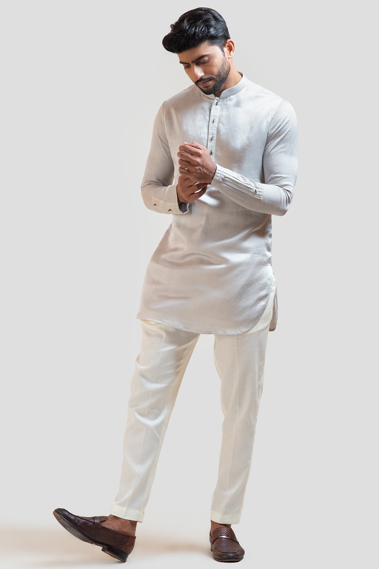 Buy Bharat Plaza Men's Blue & Cream Raw Silk Plain Short Kurta Pyjama With  Nehru Jacket at Amazon.in