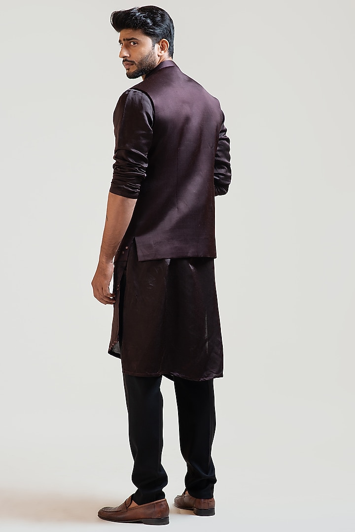 Coco Brown Kurta Set With Nehru Jacket by PAARSH at Pernia's Pop Up Shop