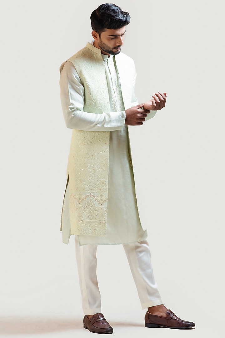 Mint Green Georgette Chikankari Embroidered Indowestern Set by PAARSH at Pernia's Pop Up Shop