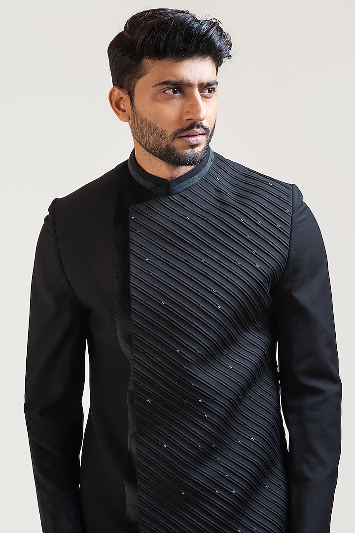 Black Embroidered Wedding Bandhgala Jacket Set by PAARSH at Pernia's Pop Up Shop