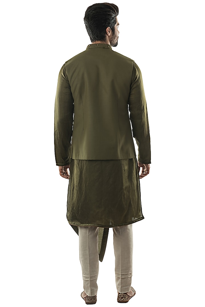 Olive Green Terrycot Thread Embroidered Bundi Jacket Set by PAARSH at Pernia's Pop Up Shop