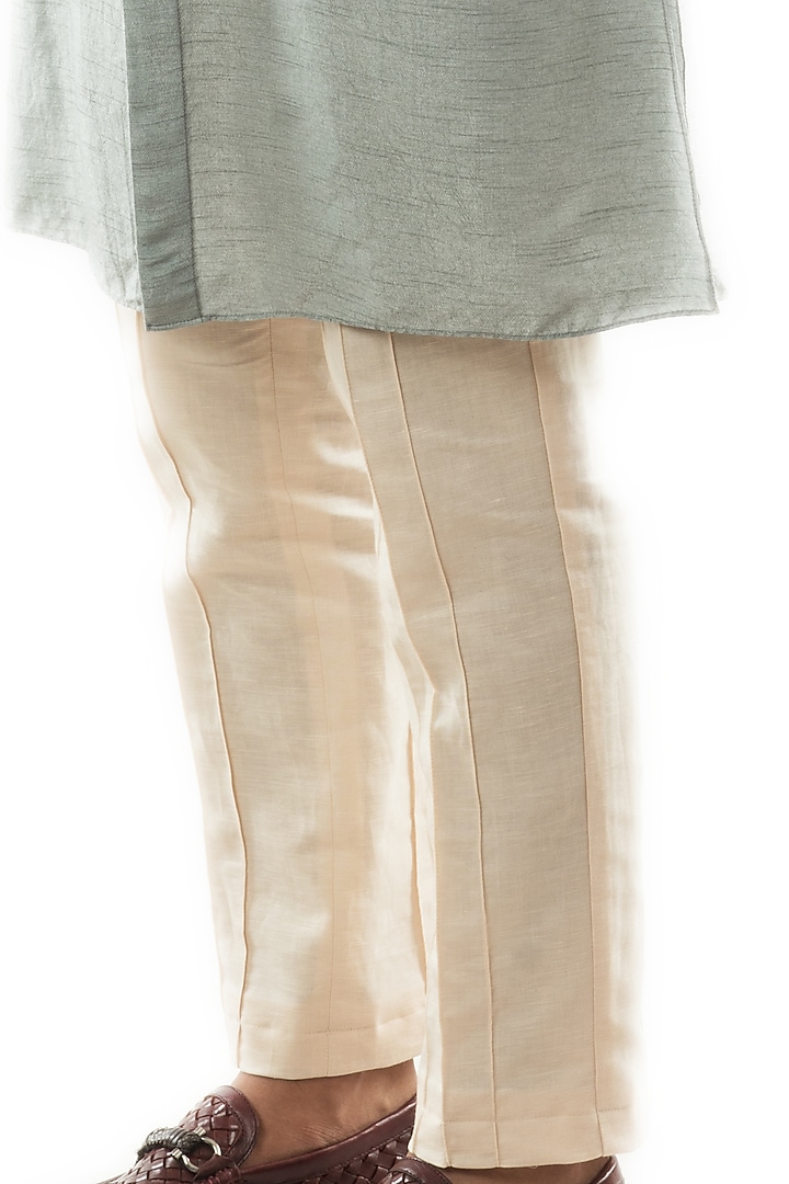 Grey Shaded Kurta Set With Nehru Jacket by PAARSH at Pernia's Pop Up Shop