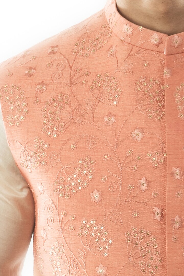 Cream Double-Paneled Kurta Set With Nehru Jacket by PAARSH at Pernia's Pop Up Shop