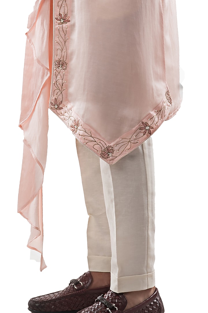 Pearl Pink Embroidered Bundi Jacket by PAARSH at Pernia's Pop Up Shop