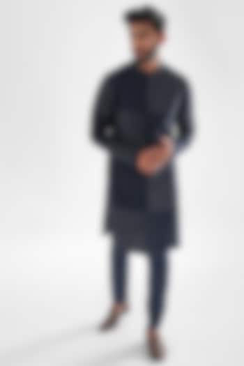 Navy Blue Silk Kurta Set by PAARSH at Pernia's Pop Up Shop