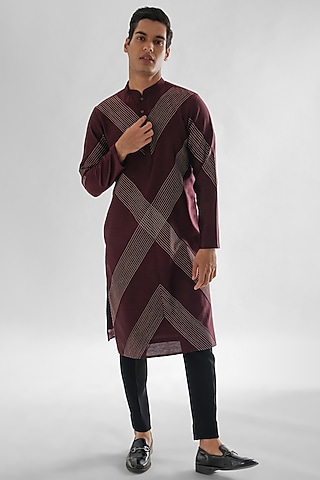 Wine Chanderi Kurta Set by PAARSH