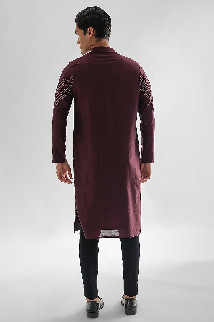 Wine Chanderi Kurta Set by PAARSH at Pernia's Pop Up Shop
