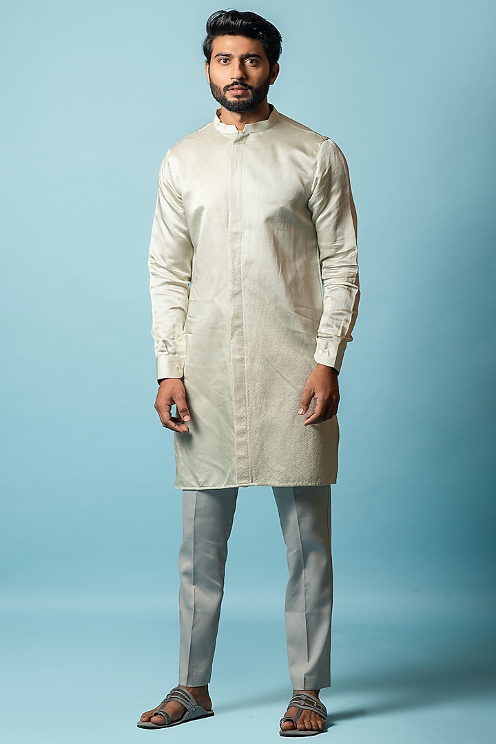 Shrinking Grey Linen Satin Resham Work Kurta Set by PAARSH at Pernia's Pop Up Shop