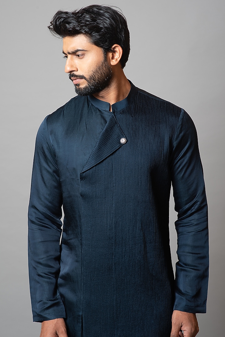 Pageant Blue Linen Satin Kurta Set by PAARSH at Pernia's Pop Up Shop