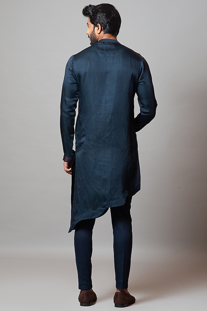 True Blue Linen Satin Kurta Set by PAARSH at Pernia's Pop Up Shop