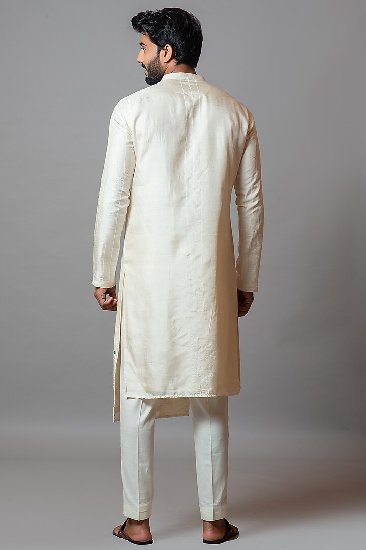 Cannoli Cream Bamberg Silk Kurta Set by PAARSH at Pernia's Pop Up Shop