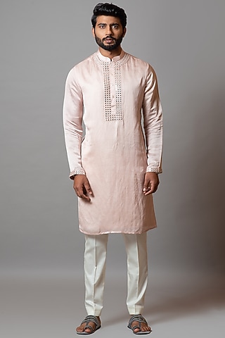 Salmon Pink Linen Satin Kurta Set by PAARSH