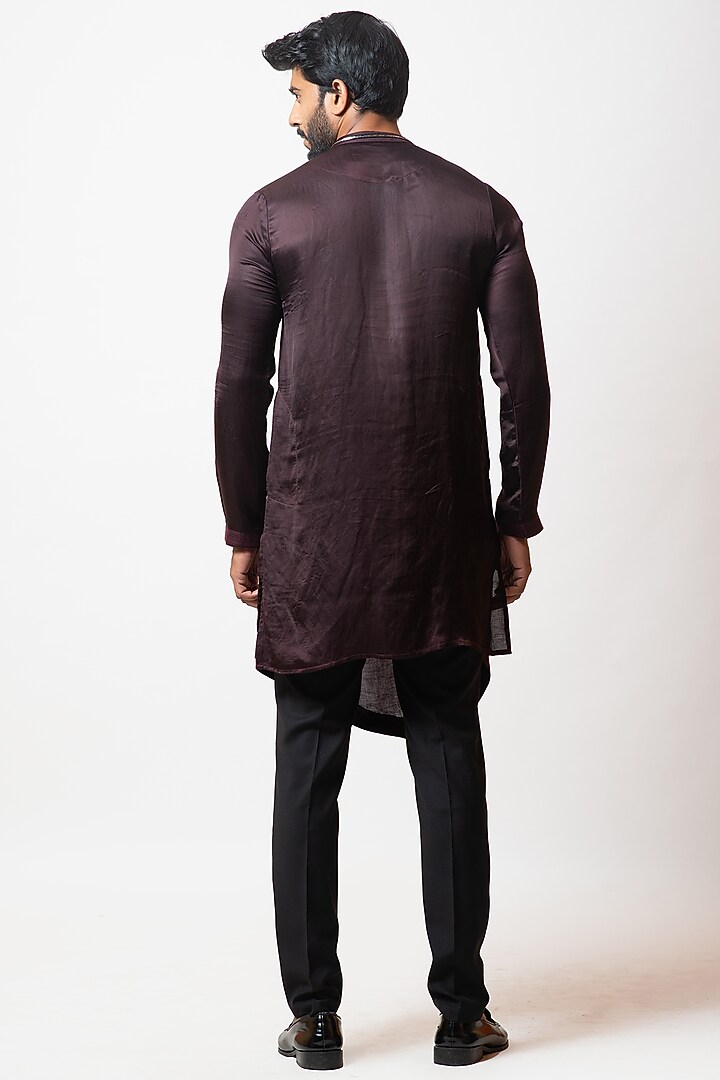 Windsor Wine Linen Satin Kurta Set by PAARSH at Pernia's Pop Up Shop