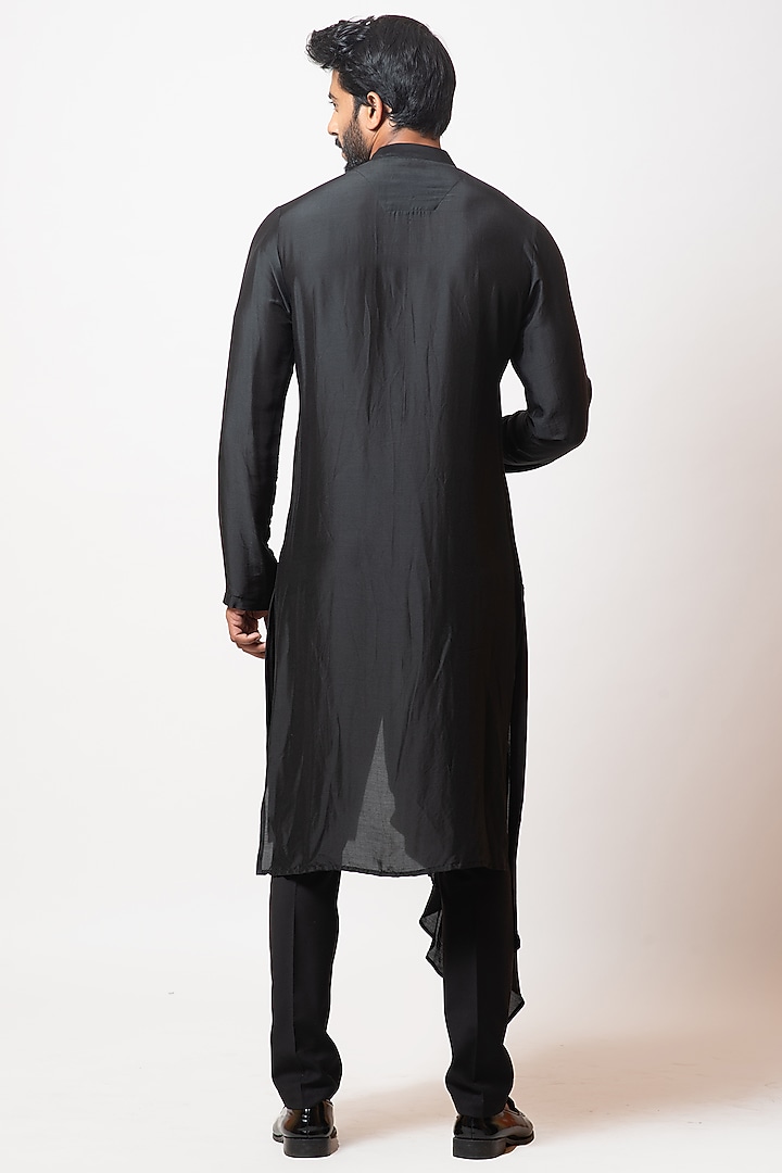 Phantom Black Silk Kurta Set by PAARSH at Pernia's Pop Up Shop