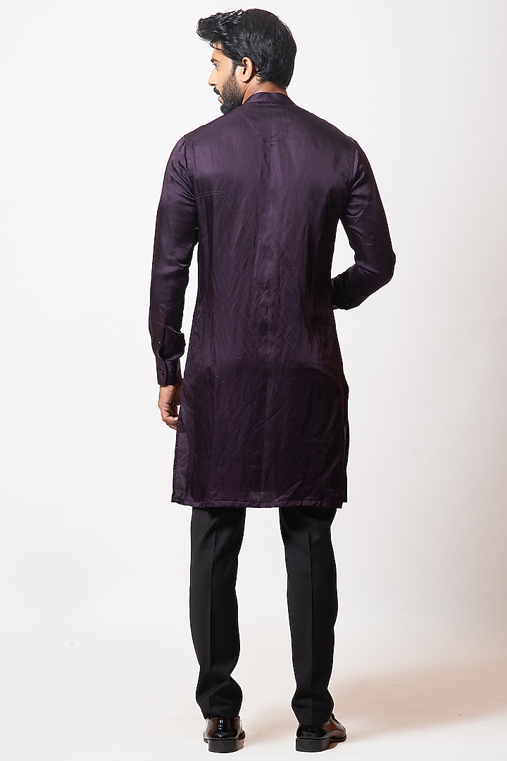Astral Aura Linen Satin Embroidered Kurta Set by PAARSH at Pernia's Pop Up Shop