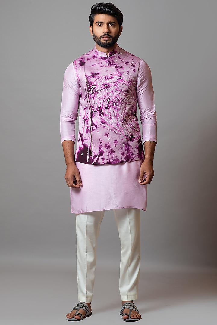 Fuchsia Linen Satin Tie-Dye Printed & Resham Embroidered Bundi Jacket by PAARSH at Pernia's Pop Up Shop