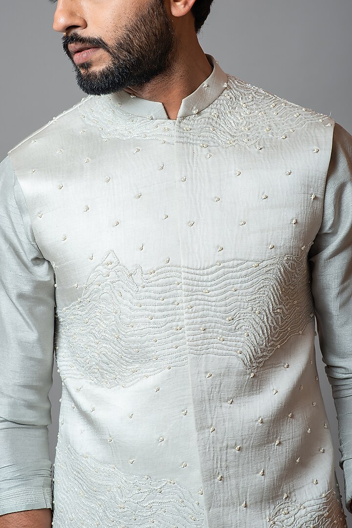 Northern Droplet Linen Satin Bundi Jacket by PAARSH at Pernia's Pop Up Shop
