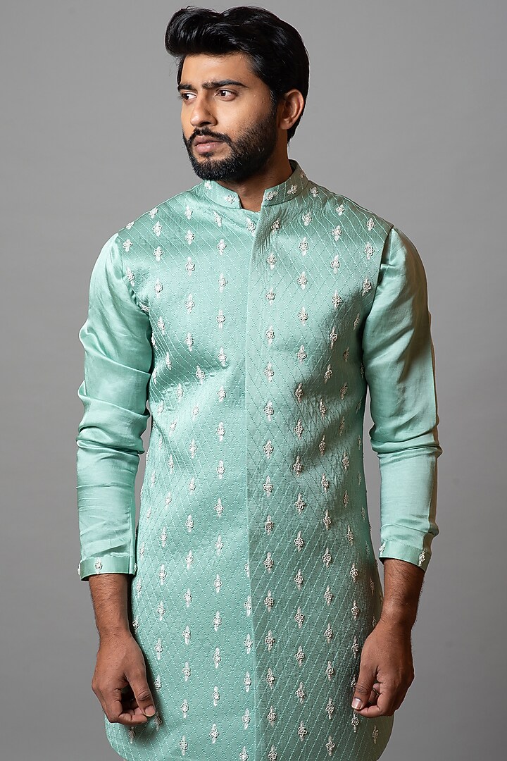 Spa Retreat Blue Linen Satin Dabka Embroidered Bundi Jacket by PAARSH at Pernia's Pop Up Shop