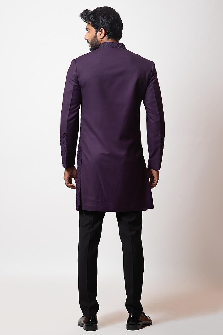 Carisma Purple Embroidered Indo-Western Jacket Set by PAARSH at Pernia's Pop Up Shop