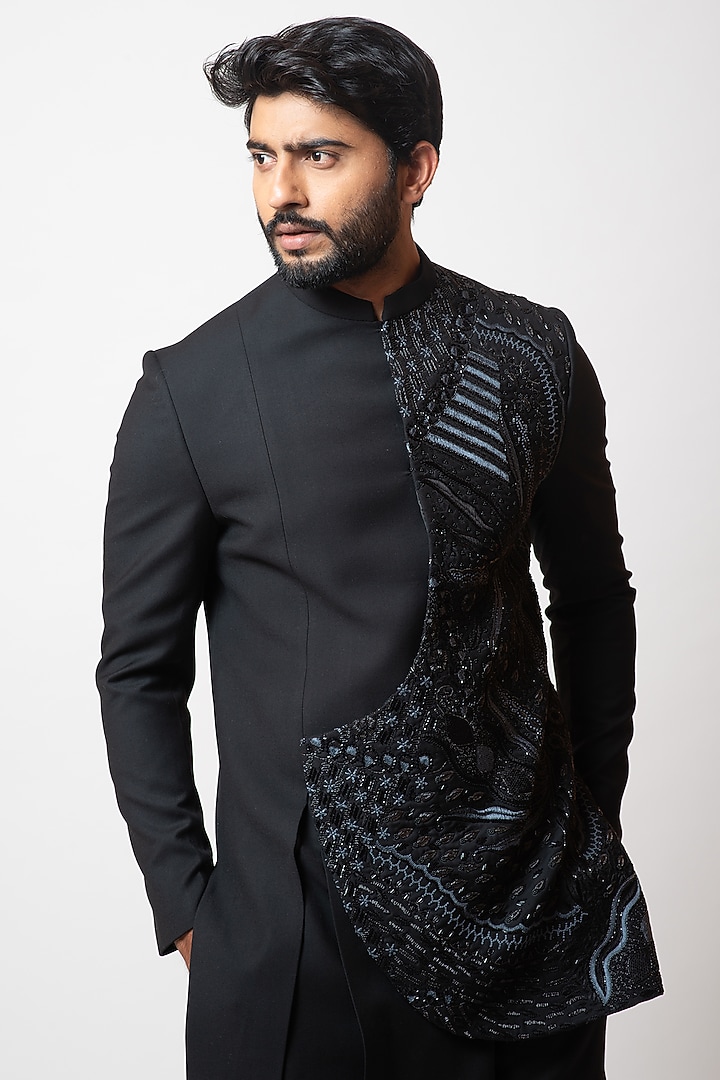 Metal Black Embroidered Indo-Western Jacket Set by PAARSH at Pernia's Pop Up Shop