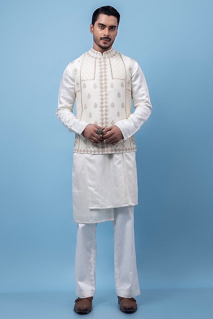 Ivory Bamberg Silk Embroidered Nehru Jacket Set by PAARSH