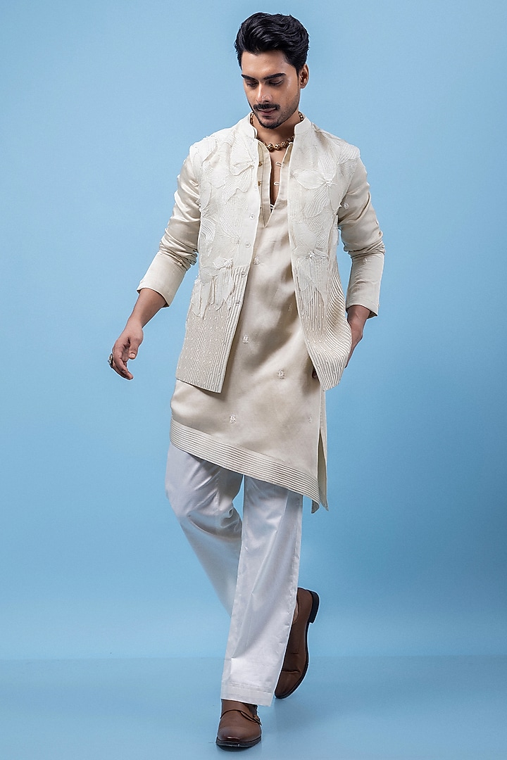 Ivory Organza & Chanderi Cutdana Embroidered Nehru Jacket Set by PAARSH at Pernia's Pop Up Shop