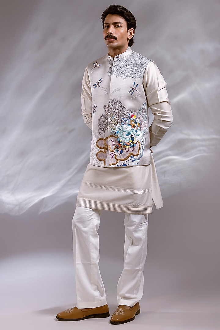 Ice Grey Raw Silk Satin Thread Embroidered Nehru Jacket Set by PAARSH at Pernia's Pop Up Shop