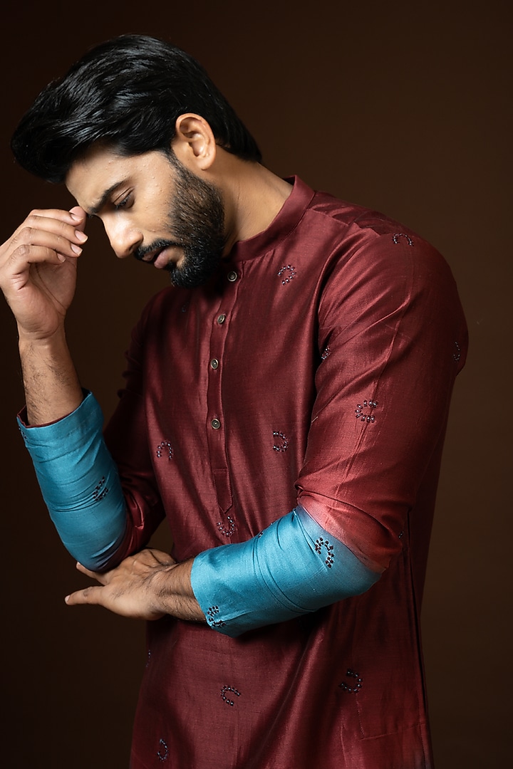 Red & Blue Ombre Embroidered Kurta Set by PAARSH at Pernia's Pop Up Shop