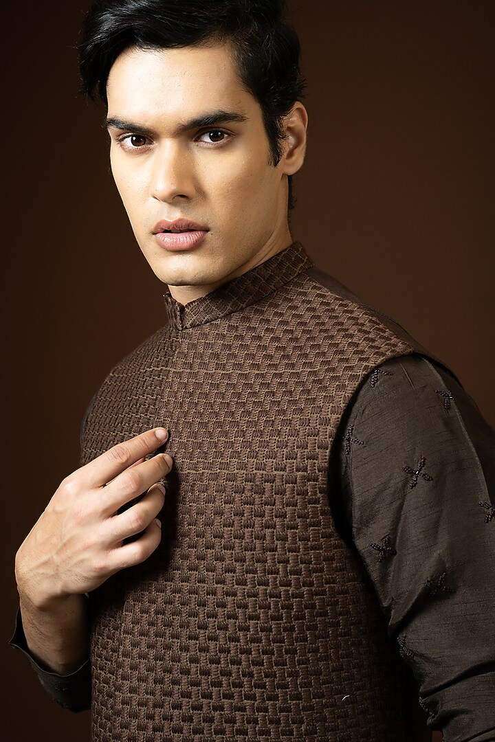 Coffee Brown Kora Embroidered Bundi Jacket Set by PAARSH at Pernia's Pop Up Shop