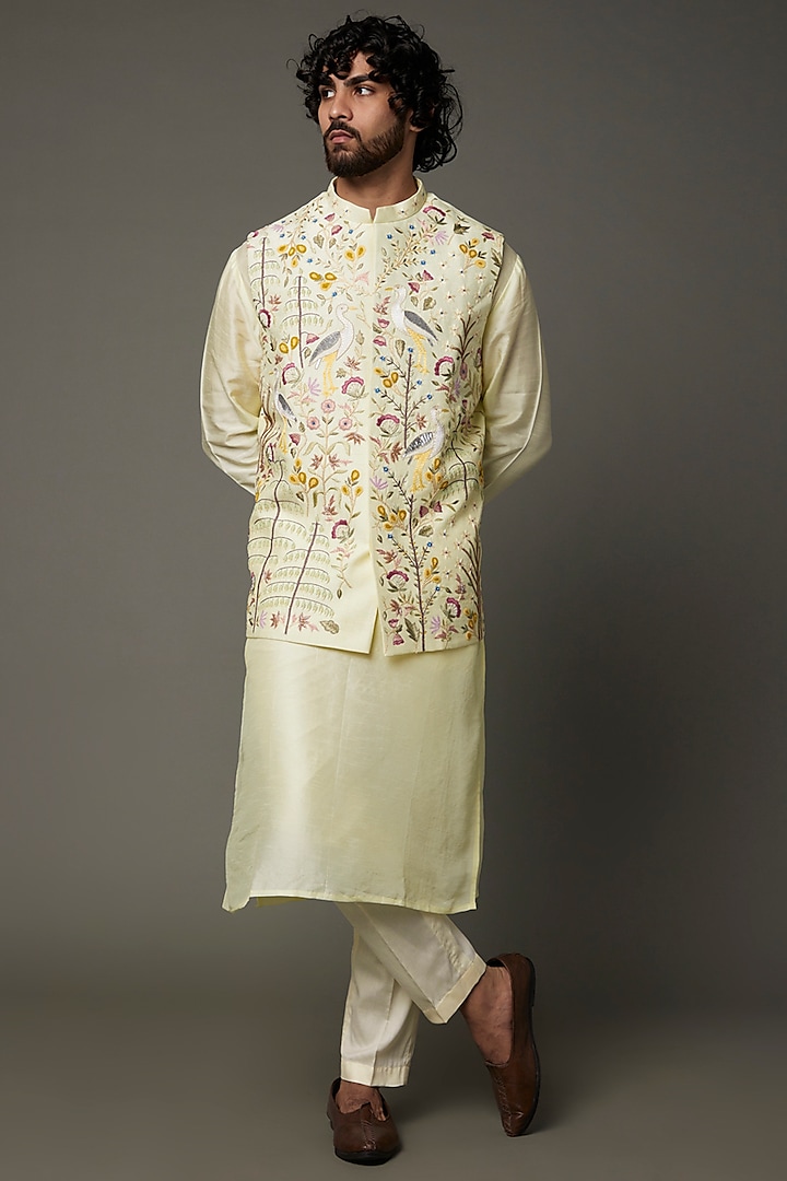 Ivory Raw Silk Bundi Jacket With Kurta Set by PAARSH