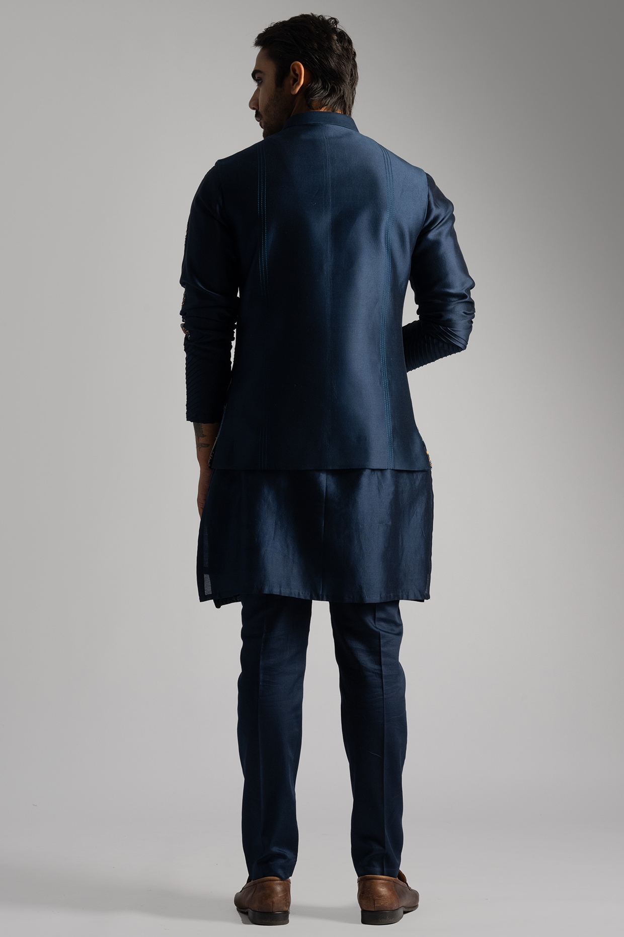 Taavi Nehru jackets & Jodhpuri Suits new models 2024 | FASHIOLA INDIA