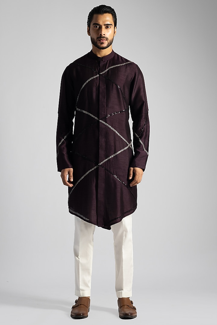 Plum Bemberg Silk Embroidered Shirt Kurta Set by PAARSH at Pernia's Pop Up Shop