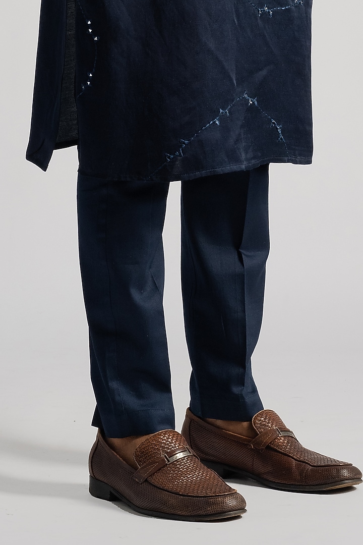 Midnight Blue Linen Satin Abstract & Mirror Kurta Set by PAARSH at Pernia's Pop Up Shop