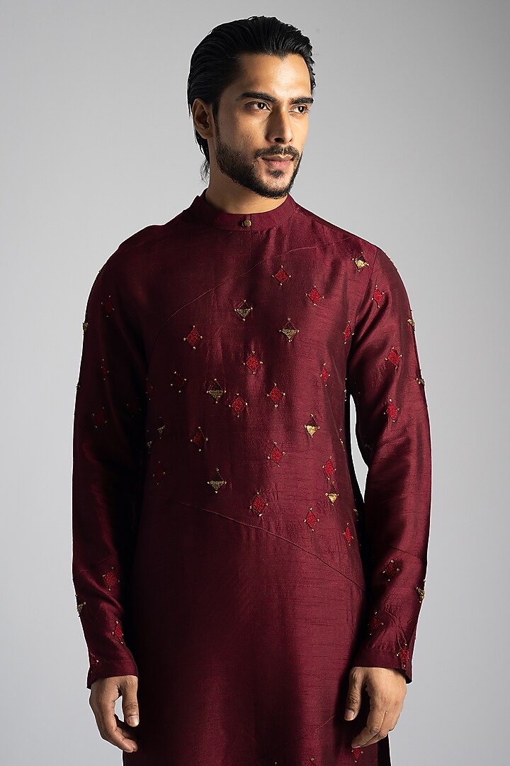 Deep Red Bemberg Silk Geometric Motifs Embroidered Kurta Set by PAARSH at Pernia's Pop Up Shop