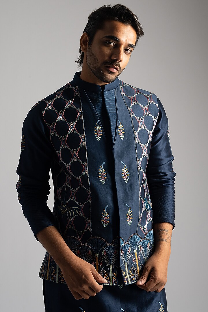 Royal Blue Chanderi Motifs Embroidered Kurta Set by PAARSH at Pernia's Pop Up Shop