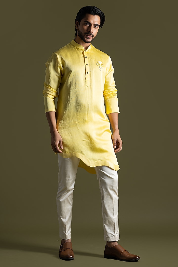 Yellow Linen Satin Motifs Kurta Set by PAARSH at Pernia's Pop Up Shop