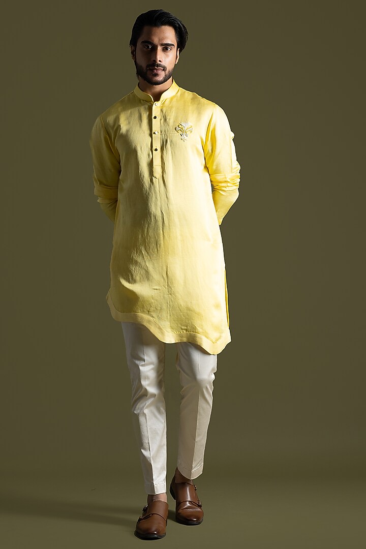Yellow Linen Satin Motifs Kurta Set by PAARSH at Pernia's Pop Up Shop
