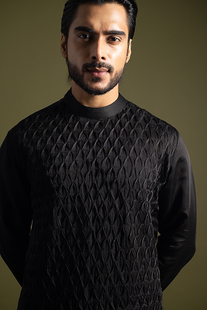 Black Linen Satin Kurta Set by PAARSH at Pernia's Pop Up Shop