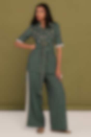 Green Muslin Cotton Embroidered Checkered Co-Ord Set by Priya Agarwal at Pernia's Pop Up Shop