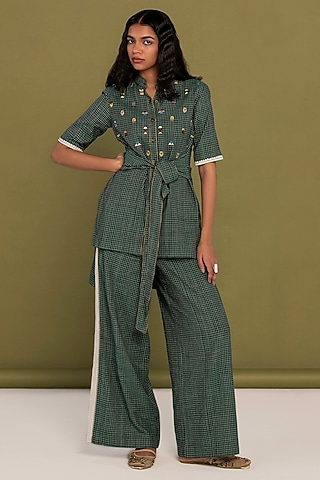 Green Muslin Cotton Embroidered Checkered Co-Ord Set by Priya Agarwal