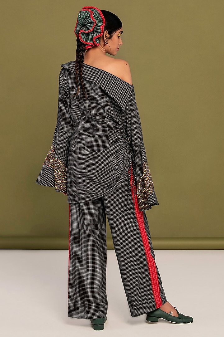 Black Muslin Cotton Hand Embroidered Checkered Co-Ord Set by Priya Agarwal at Pernia's Pop Up Shop