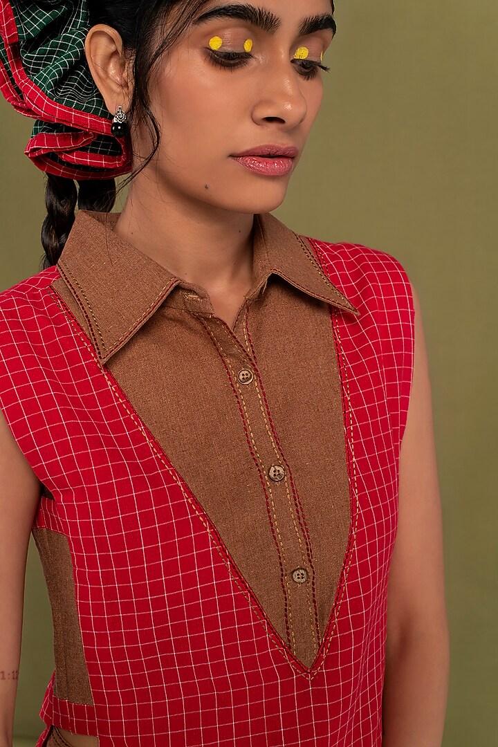 Red & Brown Muslin Cotton Thread Embroidered Checkered Co-Ord Set by Priya Agarwal at Pernia's Pop Up Shop