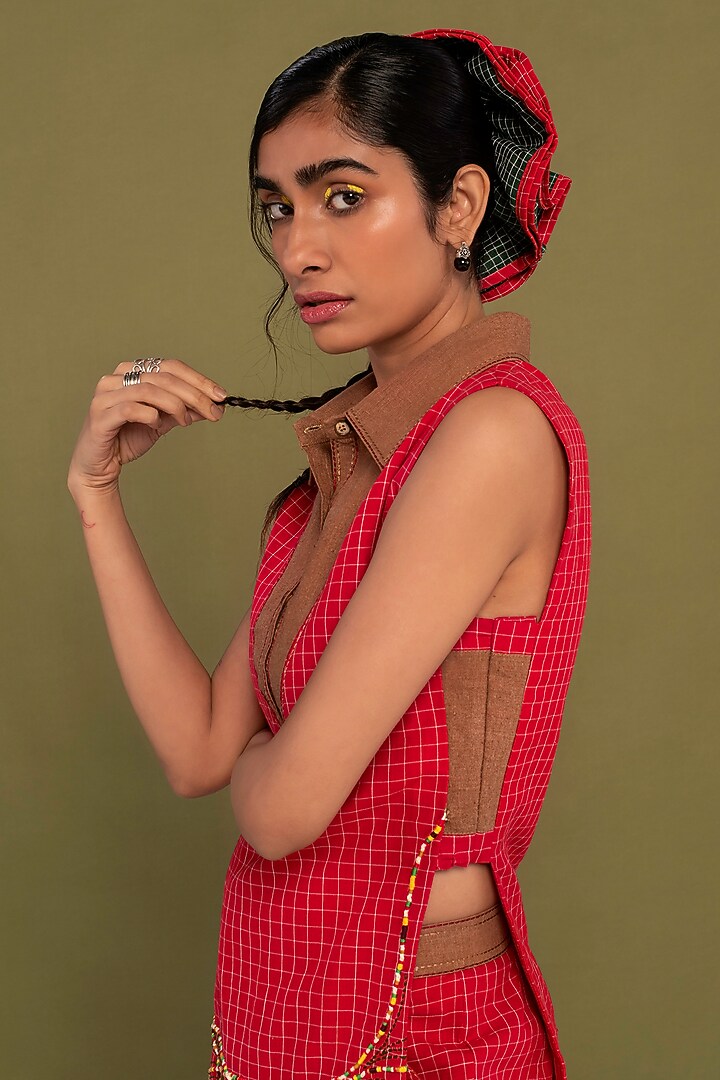 Red & Brown Muslin Cotton Thread Embroidered Checkered Co-Ord Set by Priya Agarwal at Pernia's Pop Up Shop