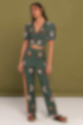 Green Muslin Cotton Floral Motifs Work Checkered Co-Ord Set by Priya Agarwal at Pernia's Pop Up Shop