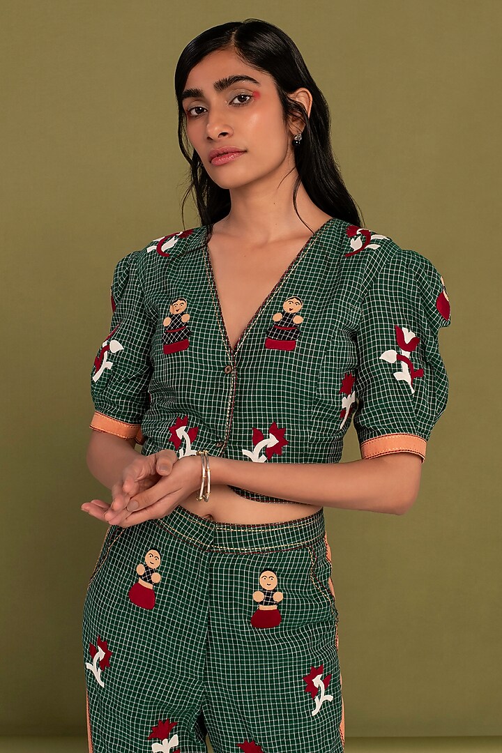 Green Muslin Cotton Floral Motifs Work Checkered Co-Ord Set by Priya Agarwal at Pernia's Pop Up Shop